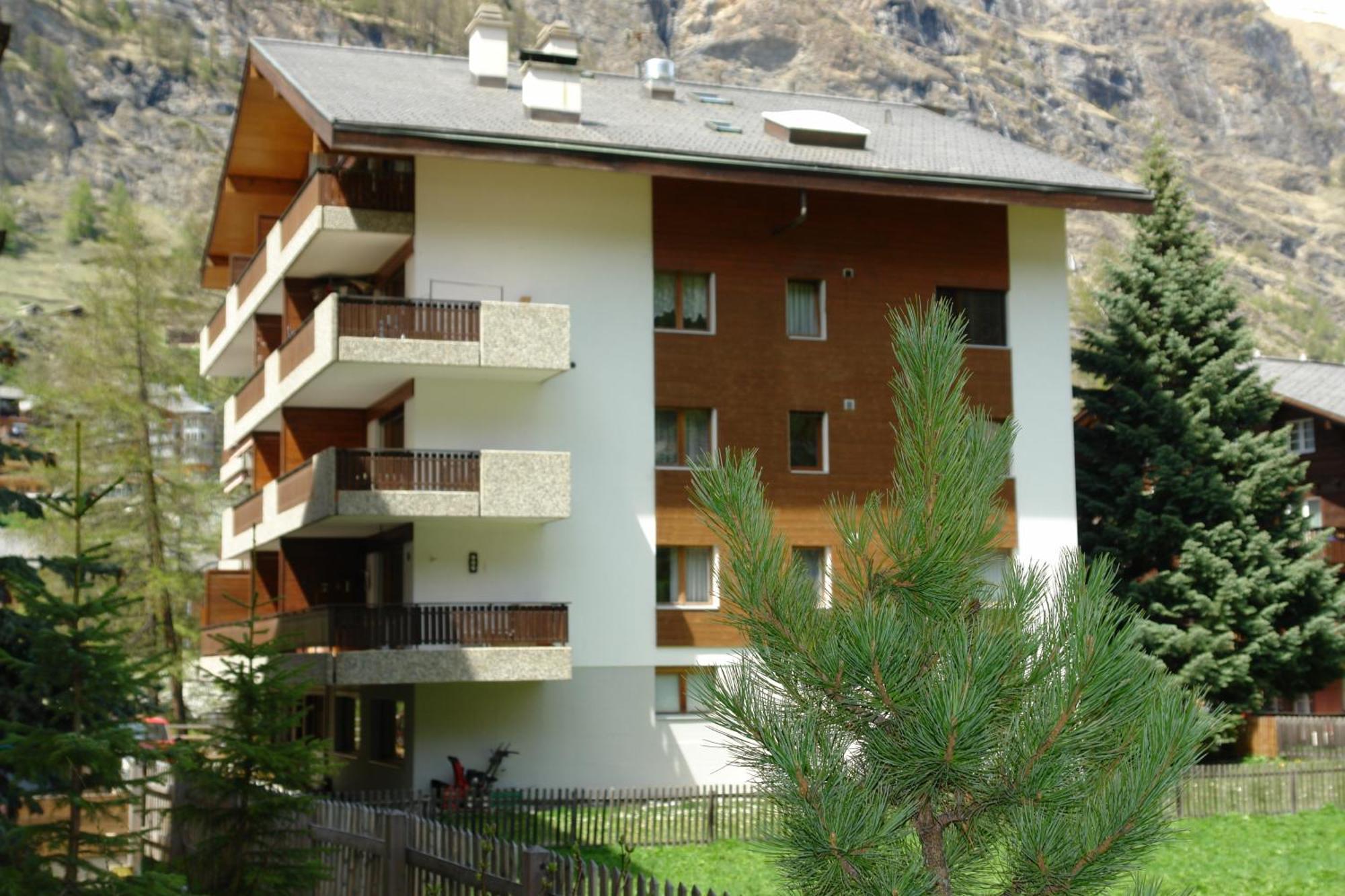 Myzermatt Monazit Apartment Bagian luar foto