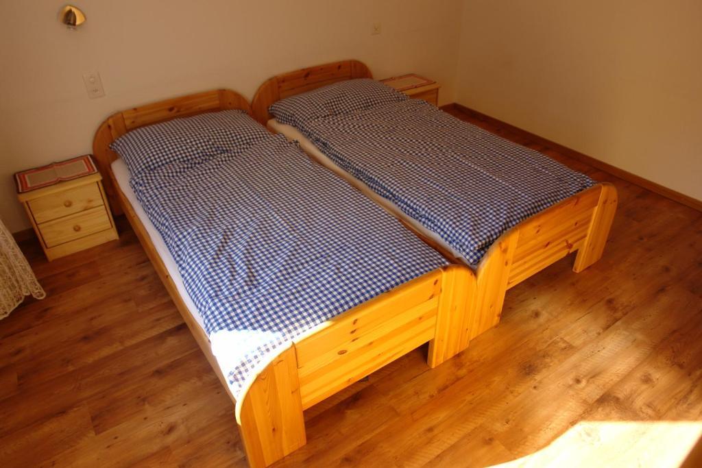 Myzermatt Monazit Apartment Ruang foto